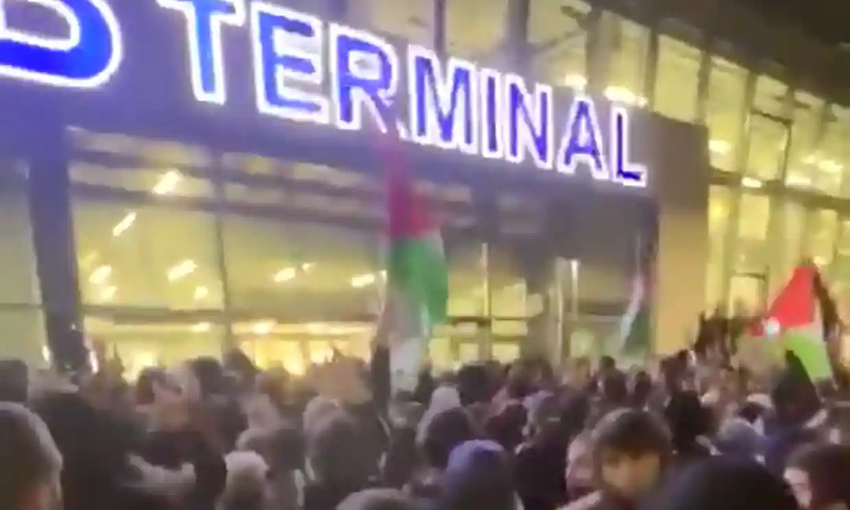 Unrest Erupts at Russian Airport Over Arrival of Israeli Refugees