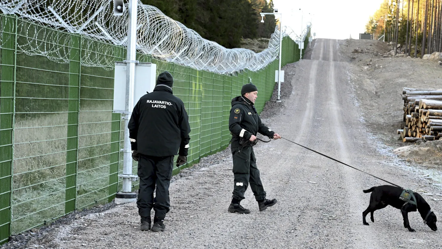 Finland Closes Border Crossings Amid Accusations of Russian Facilitation of Migrant Flow